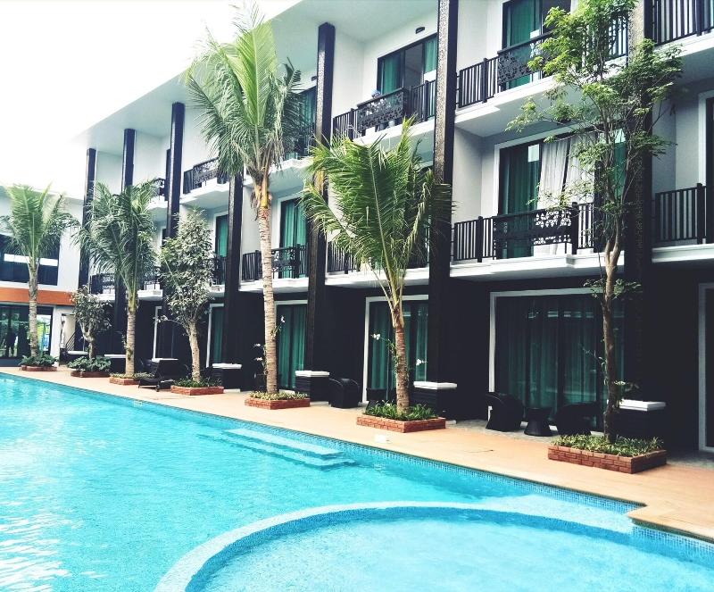 Namthong Nan Hotel - Havuz