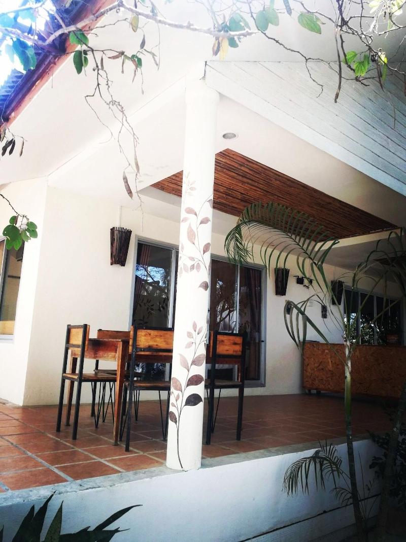 At-Pran Resort - Oda