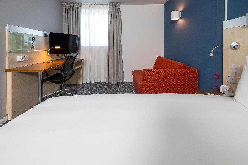 Holiday Inn Express Swindon City Centre - Oda