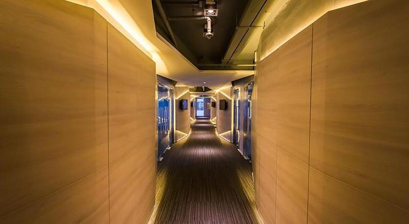 Crystal Hotel Hat Yai - Lobi