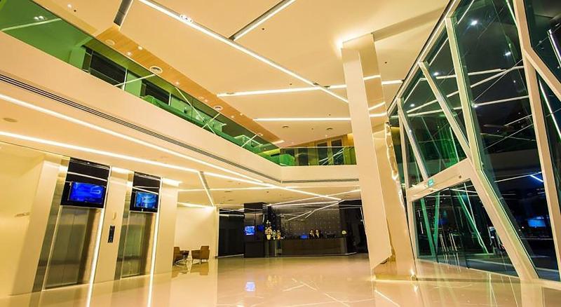 Crystal Hotel Hat Yai - Lobi