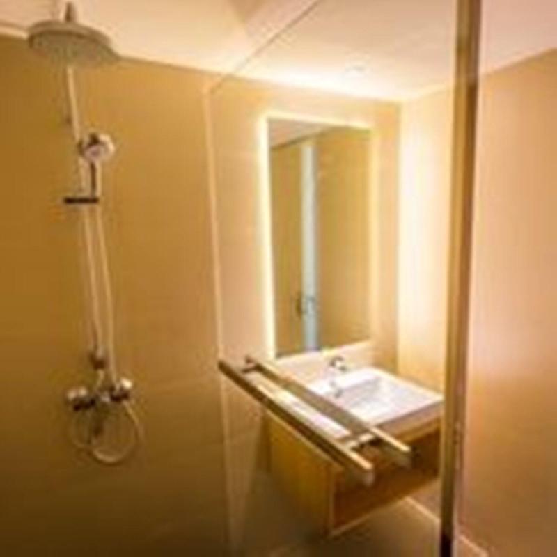 Crystal Hotel Hat Yai - Oda