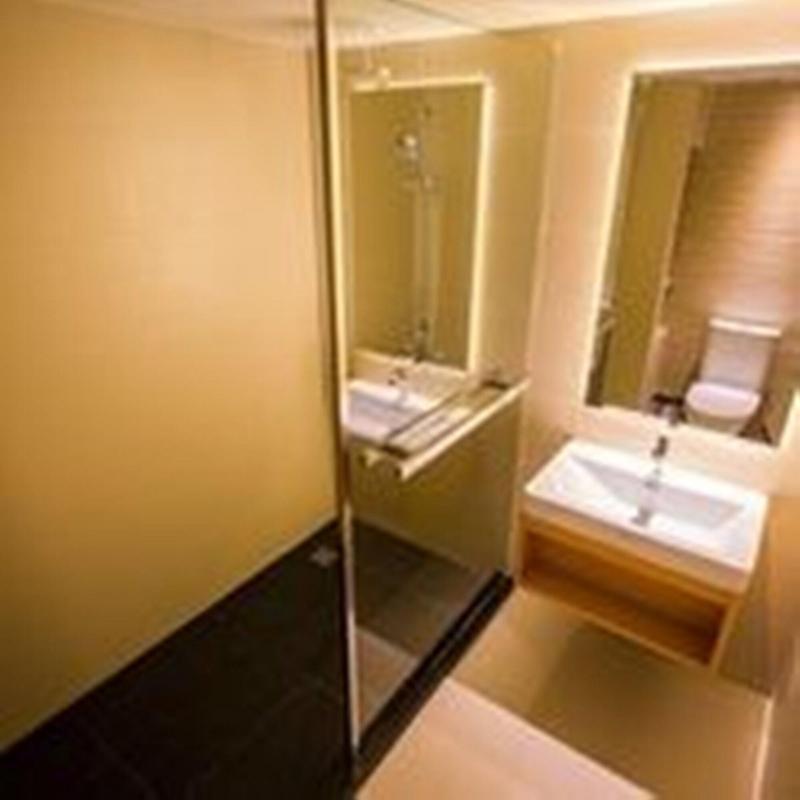 Crystal Hotel Hat Yai - Oda