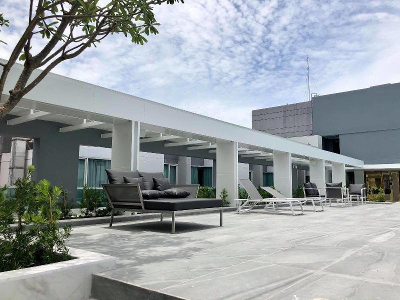 Crystal Hotel Hat Yai - Teras