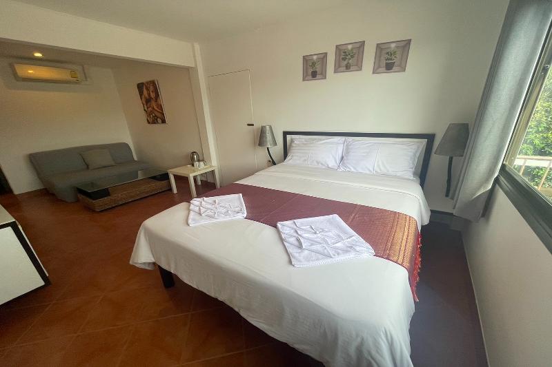 Swiss Villas Panoramic – Hillside Beach View - Oda