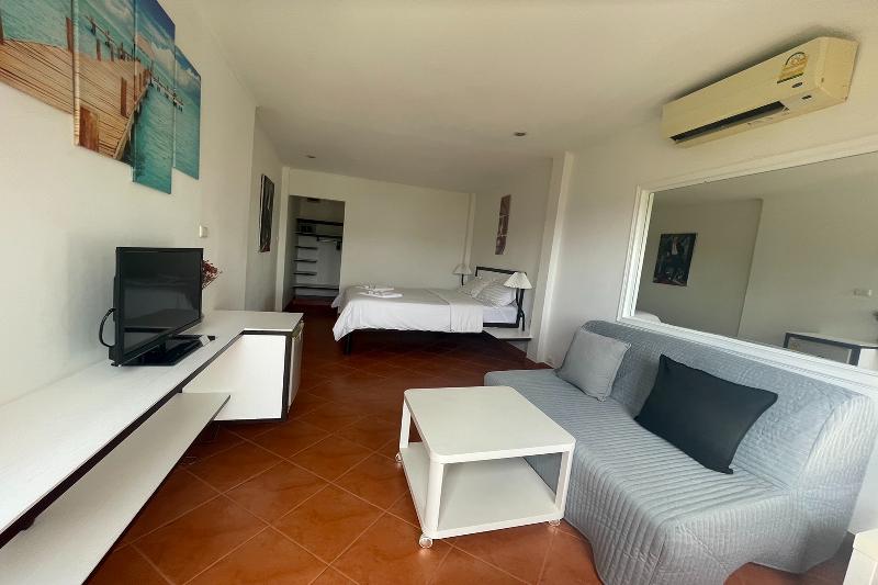 Swiss Villas Panoramic – Hillside Beach View - Oda