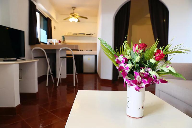 Swiss Villas Panoramic – Hillside Beach View - Oda
