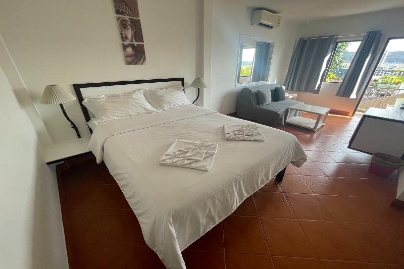 Swiss Villas Panoramic – Hillside Beach View - Oda