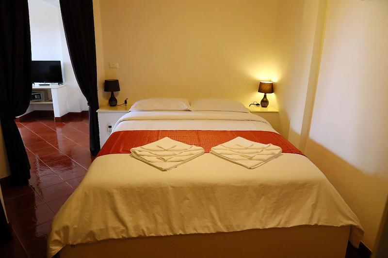 Swiss Villas Panoramic – Hillside Beach View - Oda