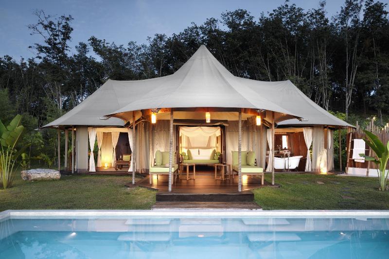 9 Hornbills Tented Camp - Havuz