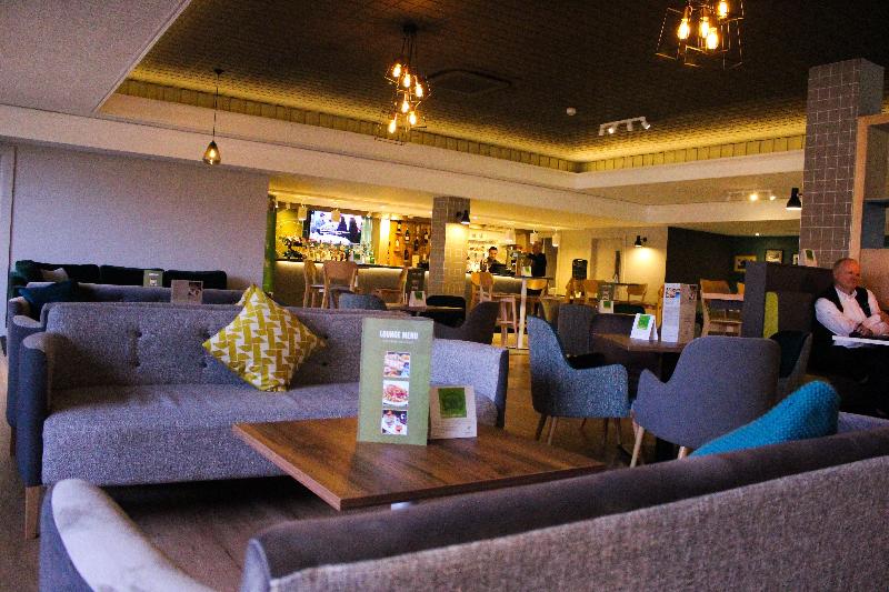 Holiday Inn Taunton - Bar