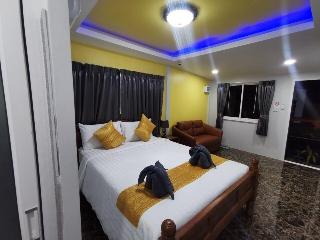 At Thara Aonang fotoÄŸrafÄ±