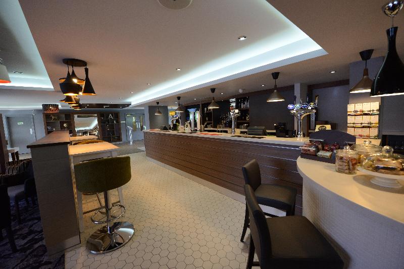 Holiday Inn Wolverhampton - Racecourse - Bar