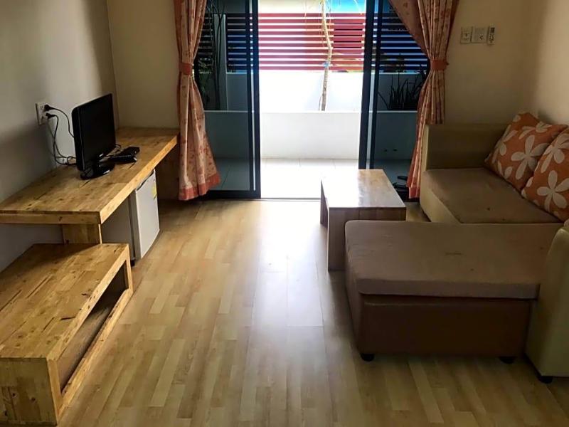 Pine Home - Genel