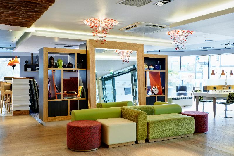 Holiday Inn London Brentford Lock - Genel