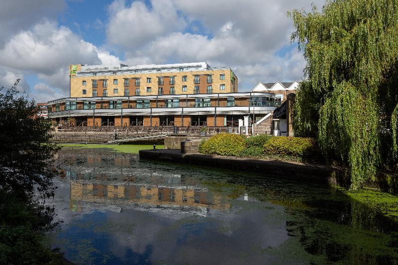 Holiday Inn London Brentford Lock - Genel