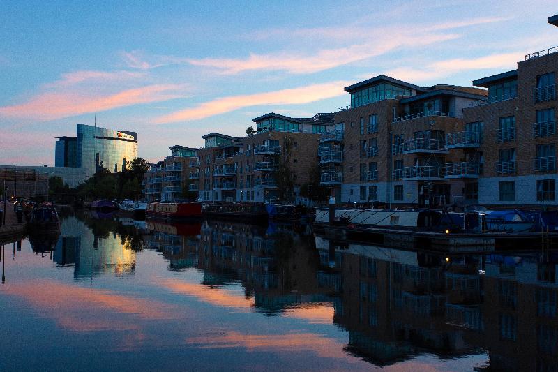 Holiday Inn London Brentford Lock - Genel