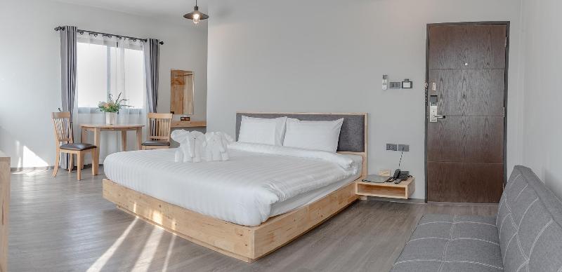Peppery Hills Hotel - Lobi