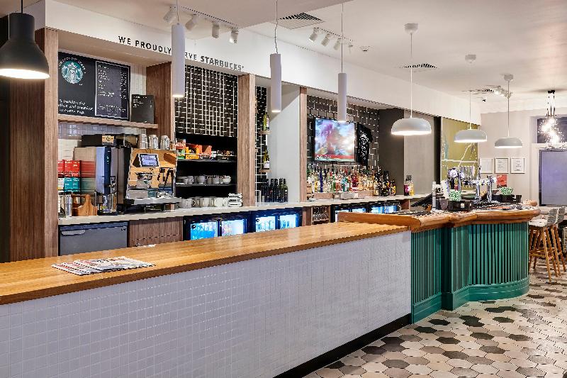 Holiday Inn Haydock M6 J23 - Bar