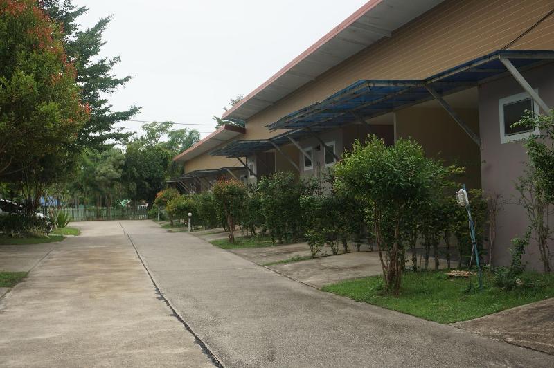 Ban Suan Chomdao Resort by ZUZU - Genel