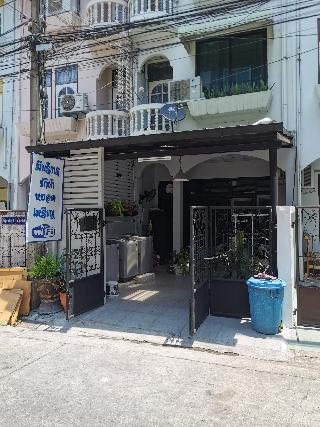 RatchadaSuthisan Day & Longstay by ZUZU otel fotoğrafı