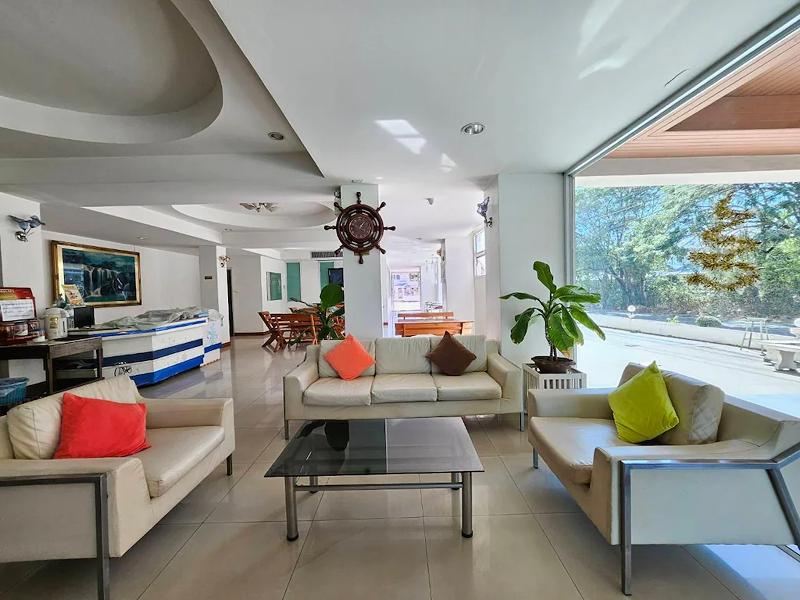 BT Grand Condotel - Lobi