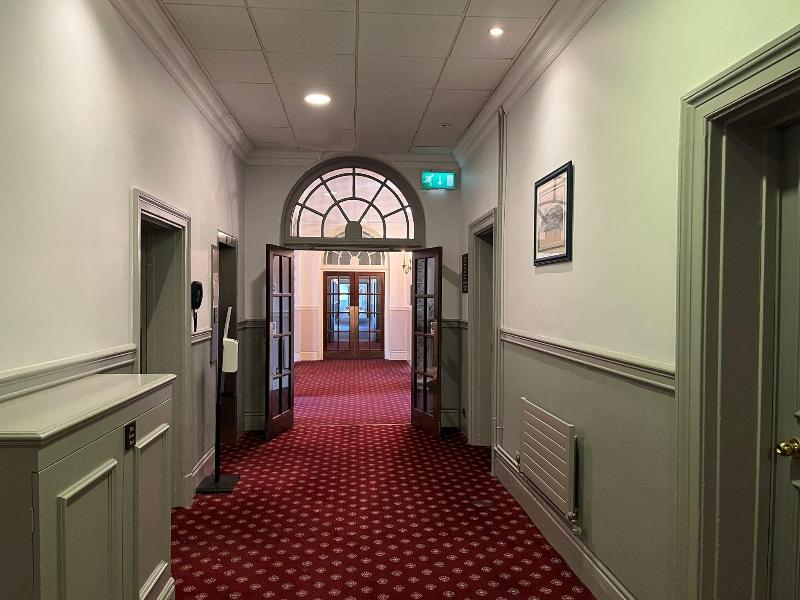 Crowne Plaza Royal Victoria Sheffield - Lobi