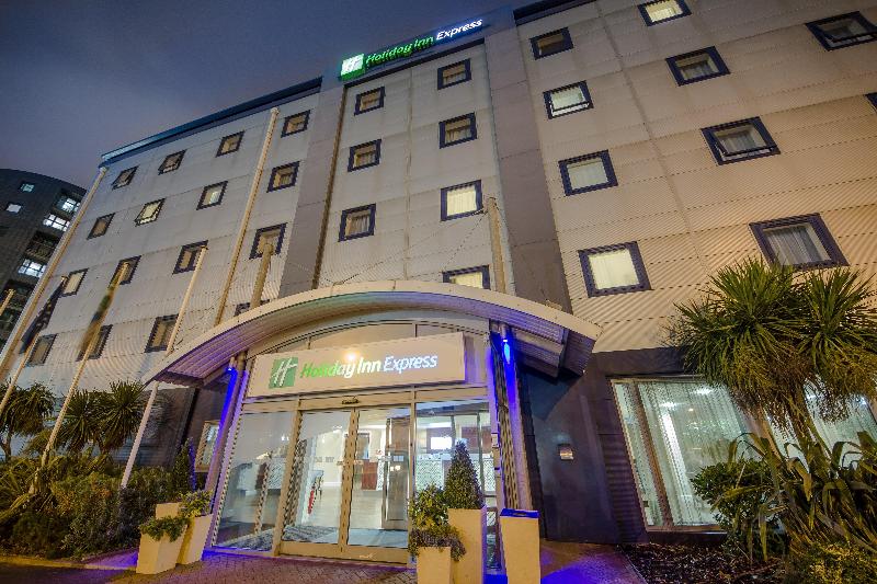 Holiday Inn Express London Royal Docks - Genel