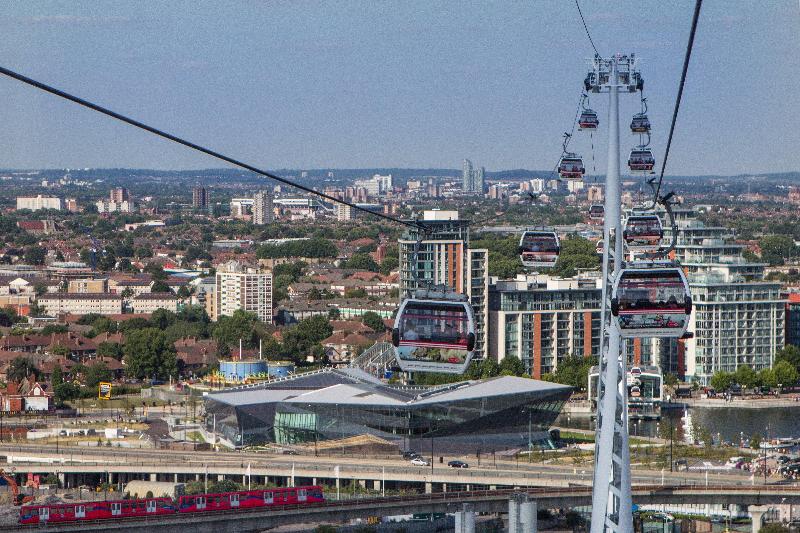 Holiday Inn Express London Royal Docks - Genel
