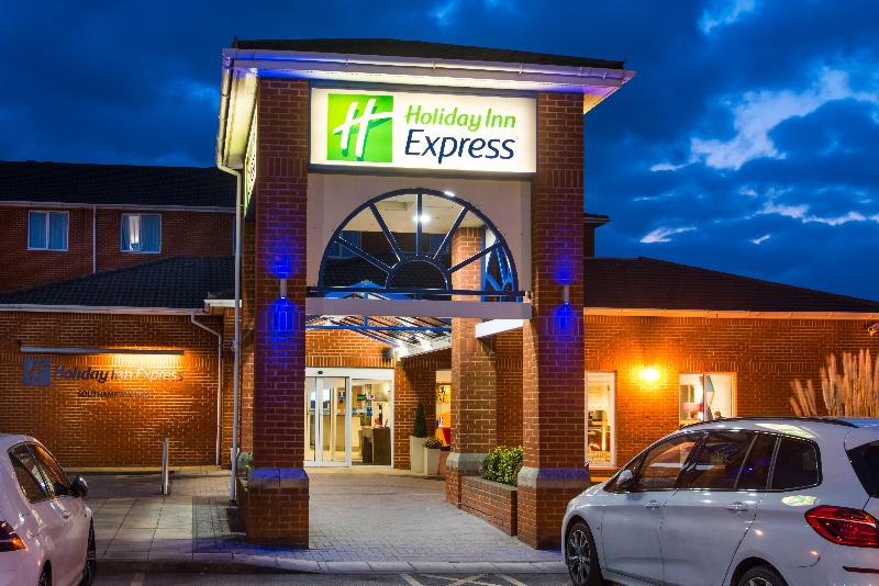 Holiday Inn Express Southampton West - Genel