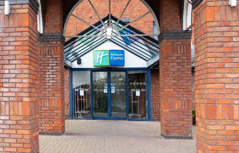 Holiday Inn Express Stafford - Genel