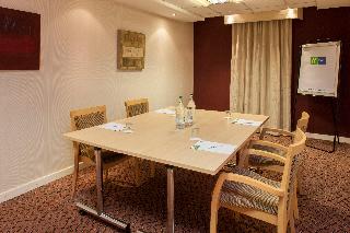 Holiday Inn Express Stansted Airport fotoÄŸrafÄ±