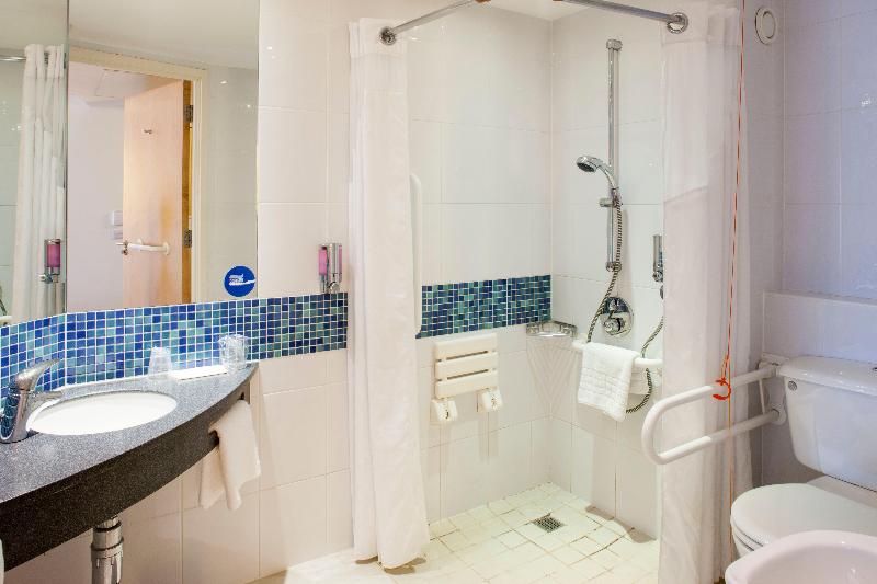 Holiday Inn Express Stansted Airport - Oda