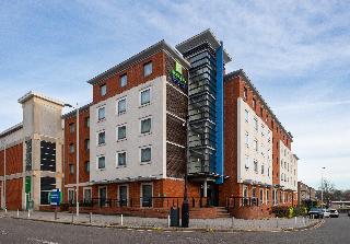 Holiday Inn Express Stevenage otel fotoğrafı