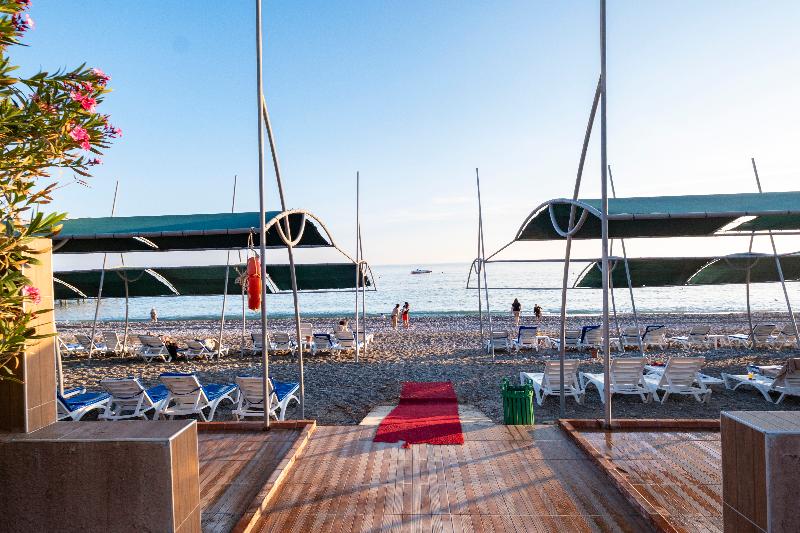 CALIDO SOL HOTEL - Plaj