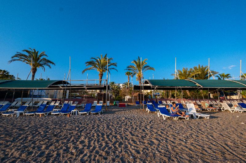 CALIDO SOL HOTEL - Plaj