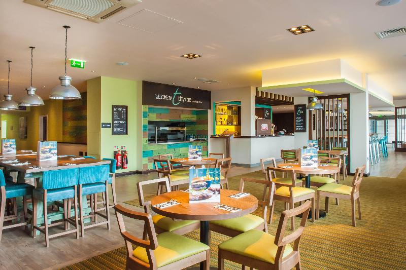 Premier Inn Luton Town Centre - Restoran