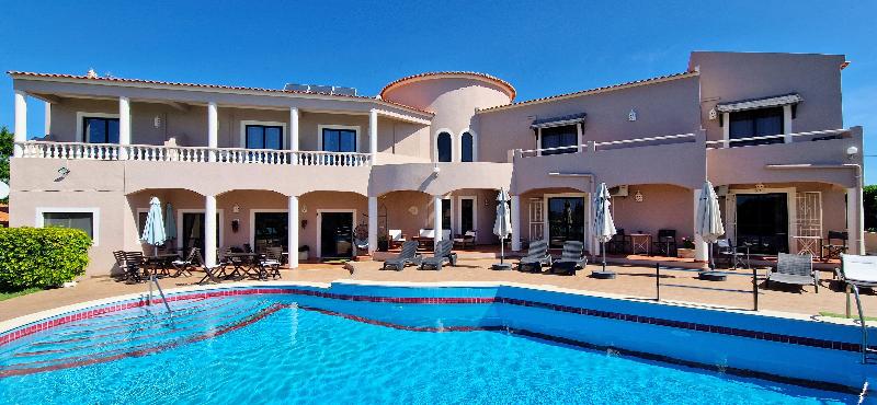 Casa Rosa Montes - Oda