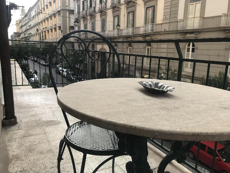 Sansevero Naples - Oda