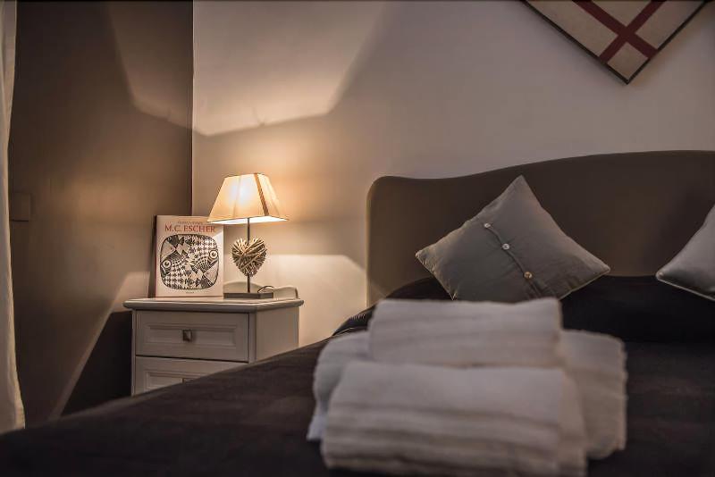 Flat 285 - Oda