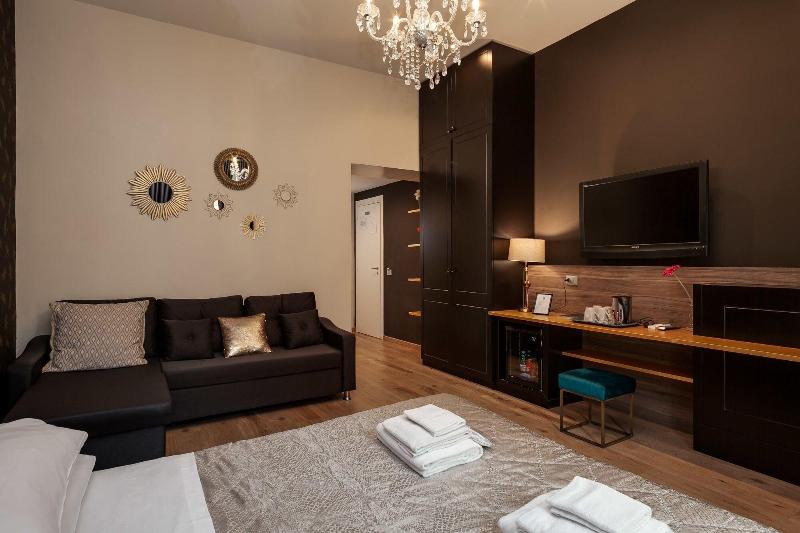Flat 285 - Oda
