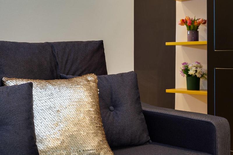 Flat 285 - Oda