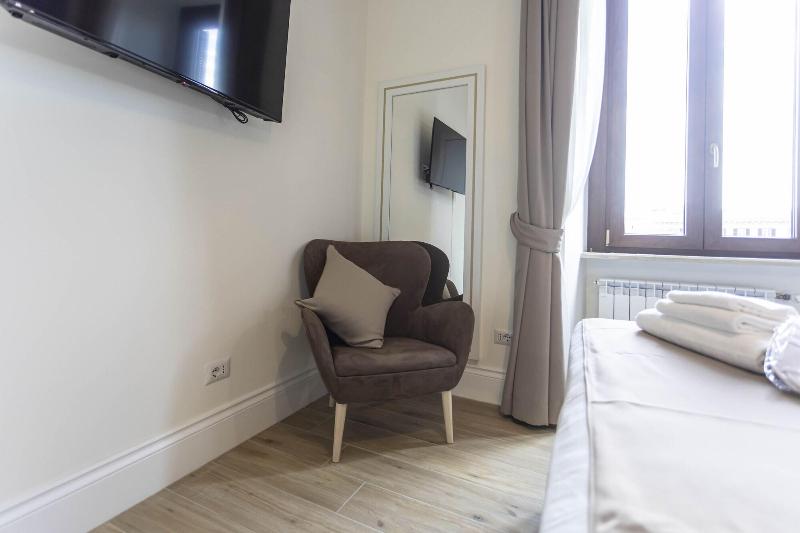 Flat 285 - Oda