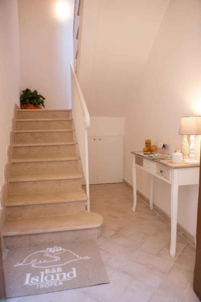 B&B Island Tropea vista mare - Lobi