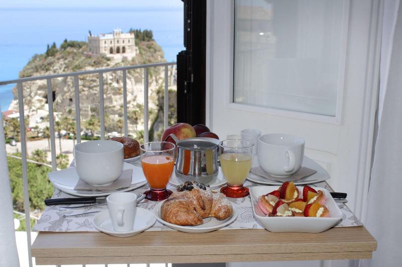B&B Island Tropea vista mare - Genel