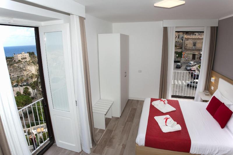 B&B Island Tropea vista mare - Oda
