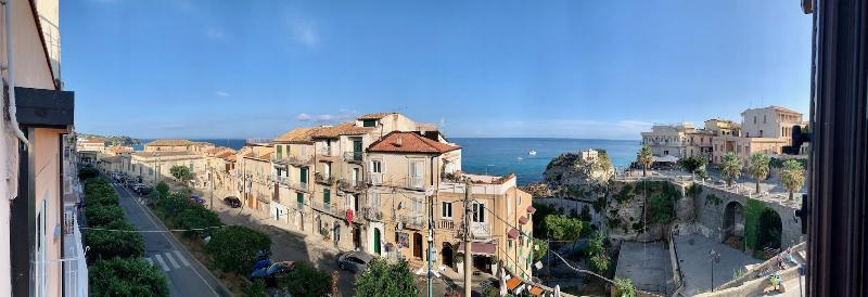B&B Island Tropea vista mare - Oda