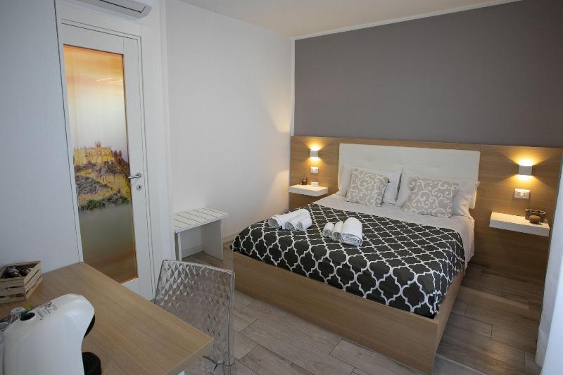 B&B Island Tropea vista mare - Oda