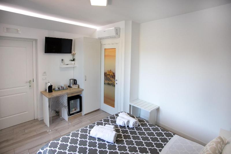 B&B Island Tropea vista mare - Oda