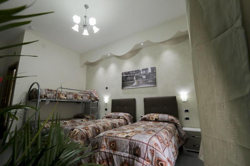 Donn'Anna Bed & Breakfast - Oda
